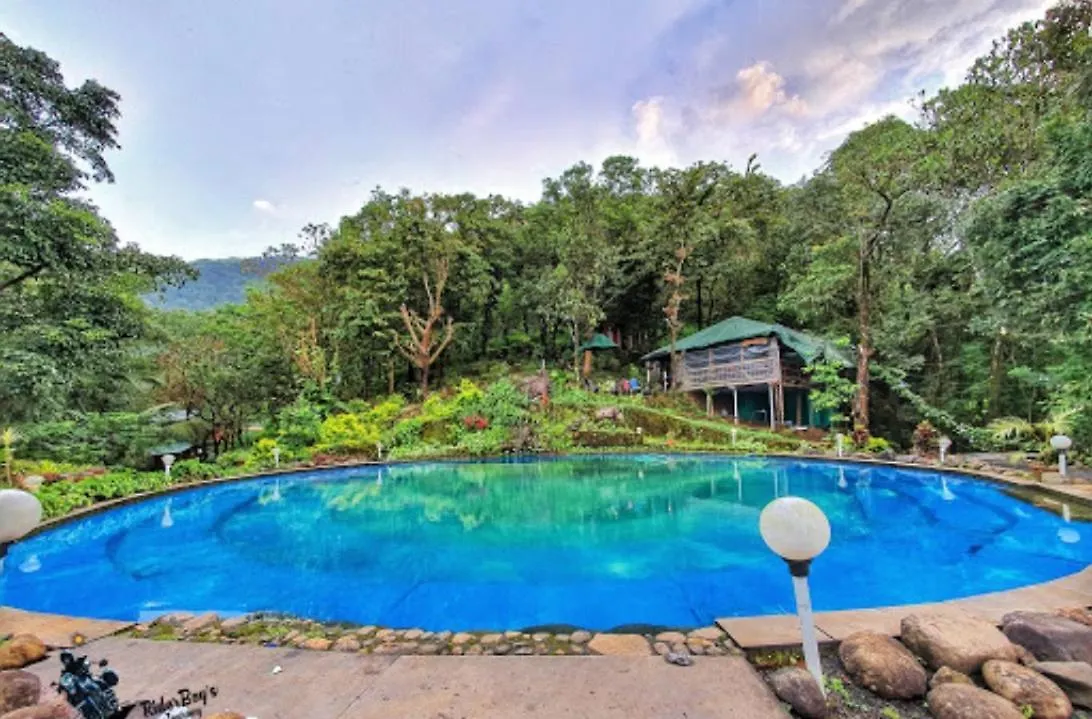 Regina Silva Jungle Resort Paithalmala